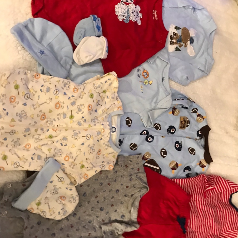 New baby boy clothes the blue football is a 9 mo. The rest are 3-6 mos - Picture 5 of 14